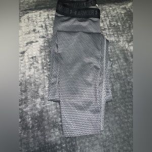 Under Armor leggings